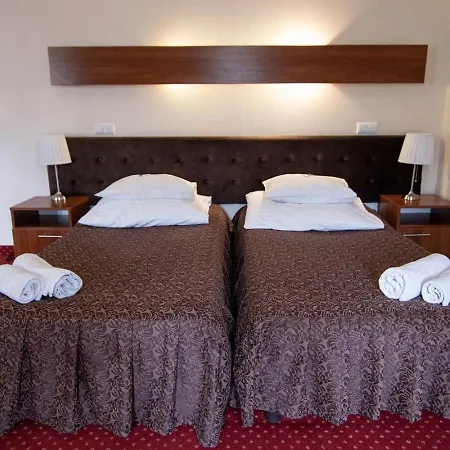 فندق Zamkowy فاوبجه